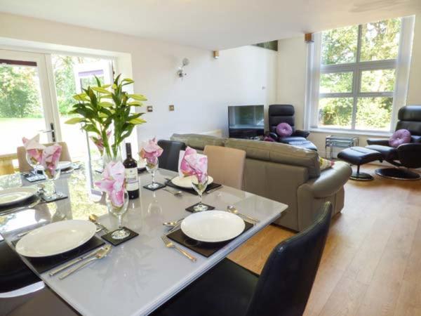 Dunsdale Lodge Frodsham Extérieur photo